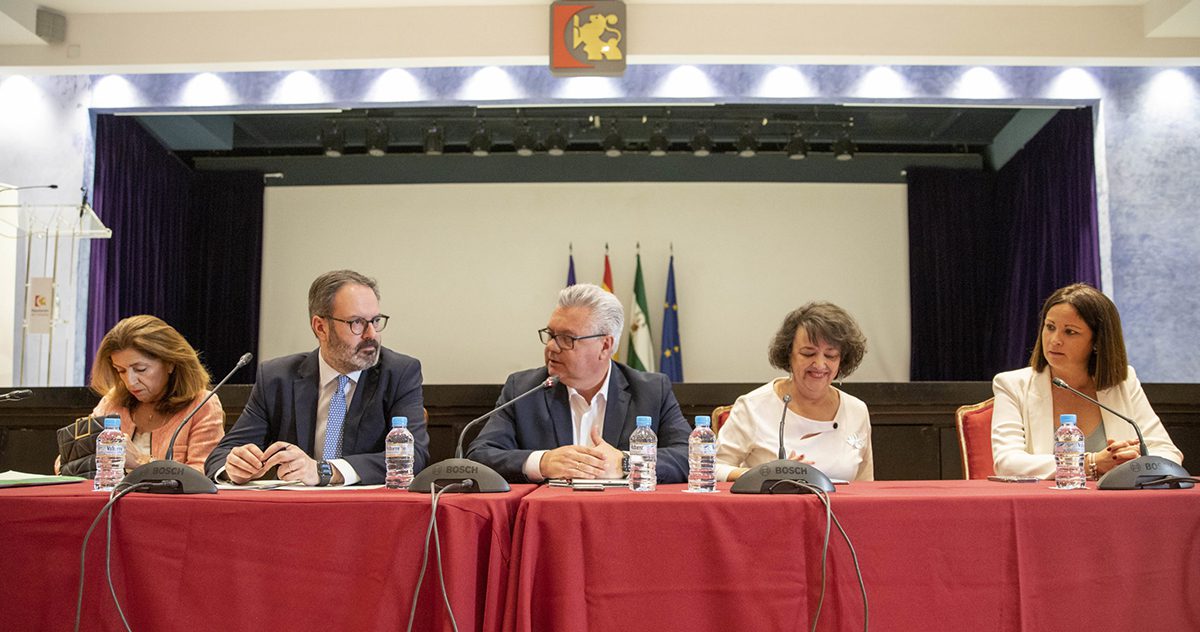 Emproacsa suministrará agua potable a las pequeñas industrias, empresas y establecimientos de restauración