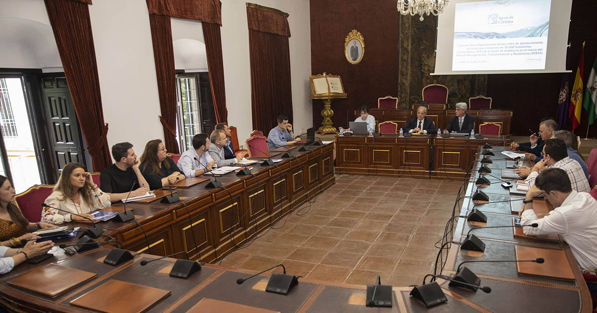 La Diputación coordinará con los ayuntamientos proyectos para acceder a ayudas a la digitalización del Ciclo Urbano del Agua